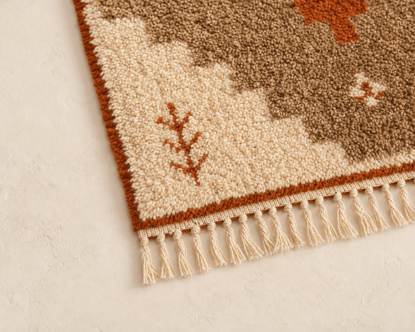 Burnt Ridge border and fringe detail