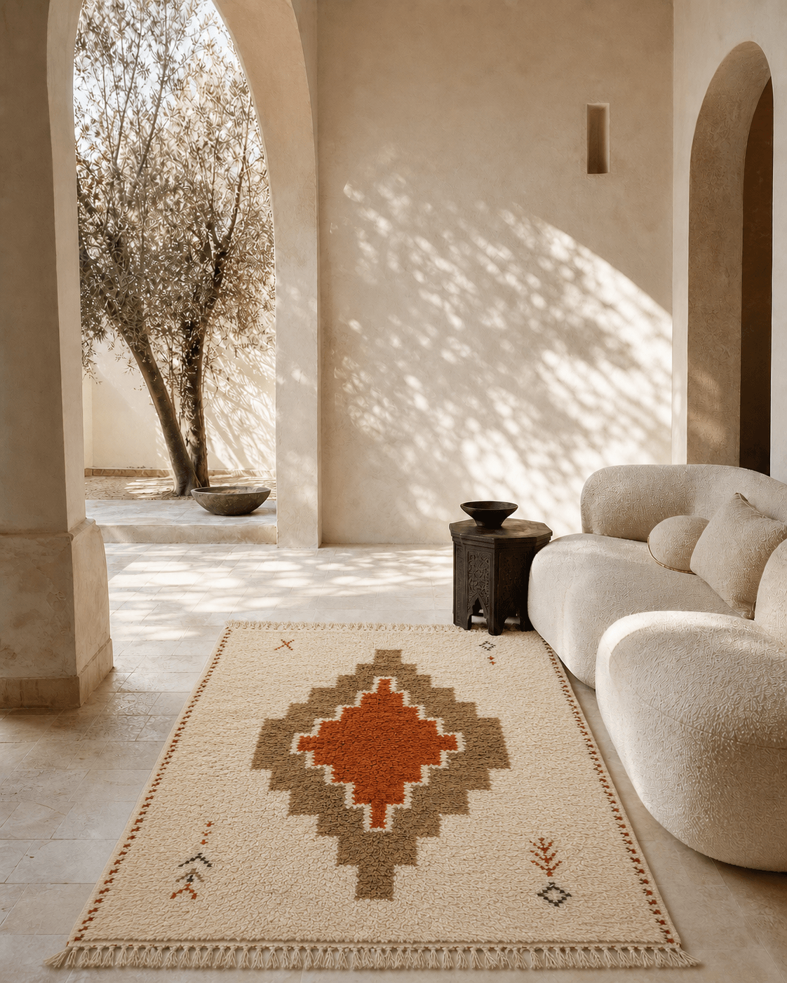 Oued Stone in the courtyard room